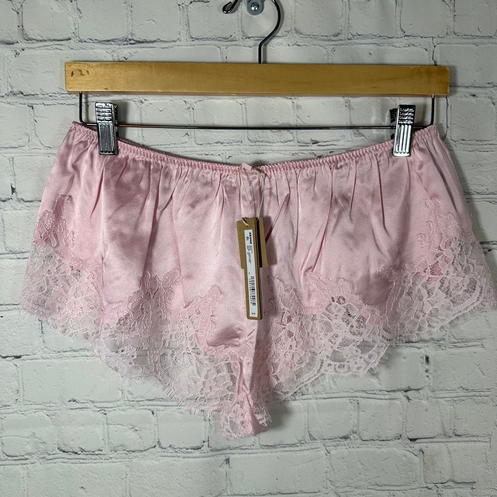 NEW SKIMS Silk Lace Short Peony Tonal Pinkβ LG-BTM-12600W Womens XS NWT